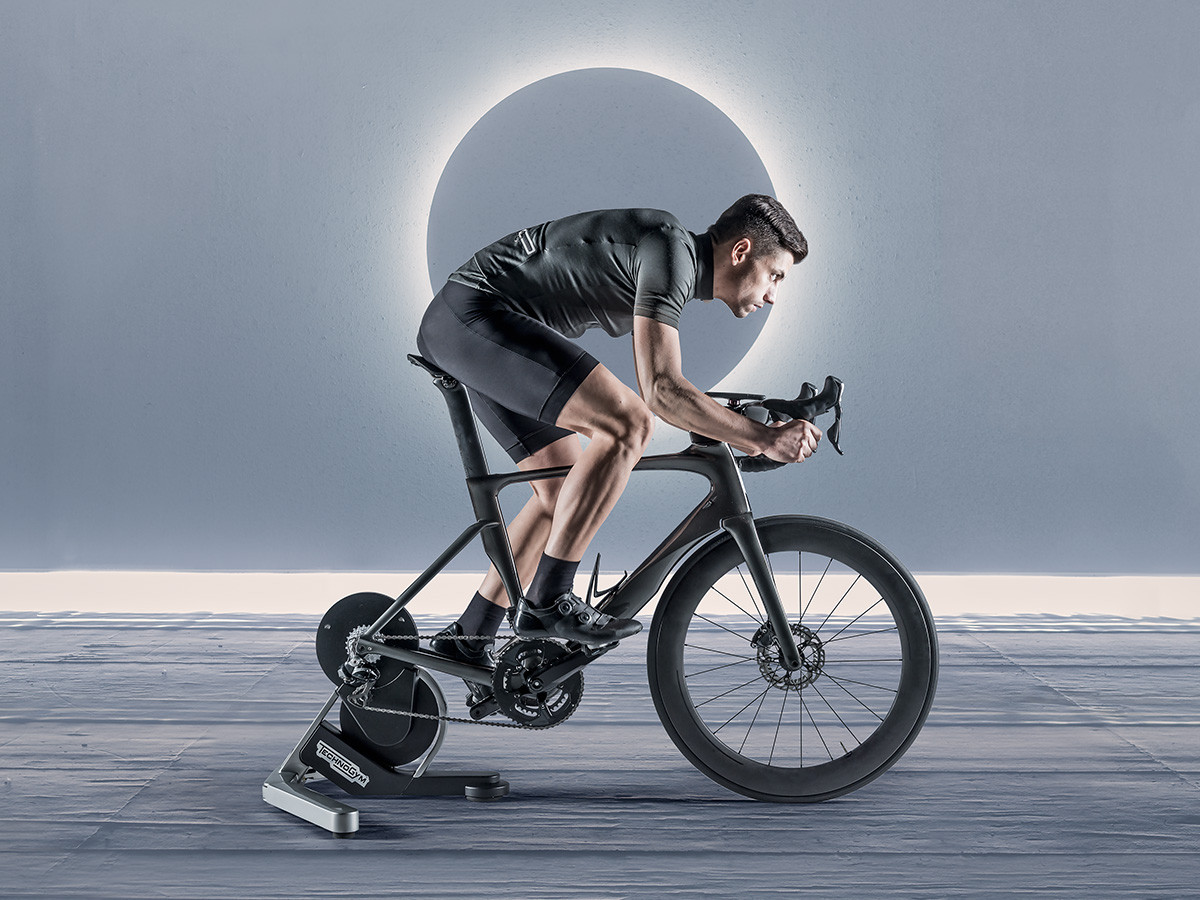 home trainer technogym